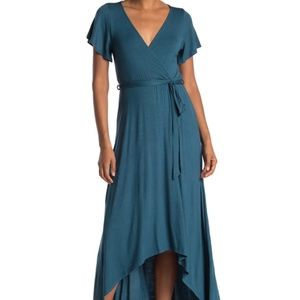 West Kei Flutter Sleeve High/Low Wrap Dress (Emerald Green) XS